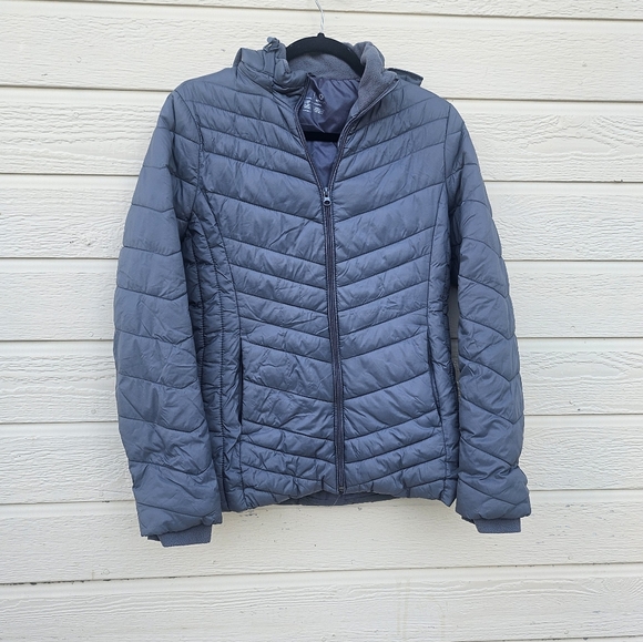 Xersion Black and Gray Jacket - Picture 1 of 6